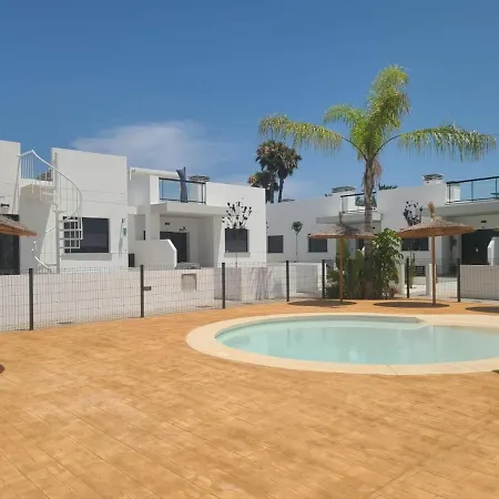 דירה Hidden Paradise, Cerca De La Playa Deveses *